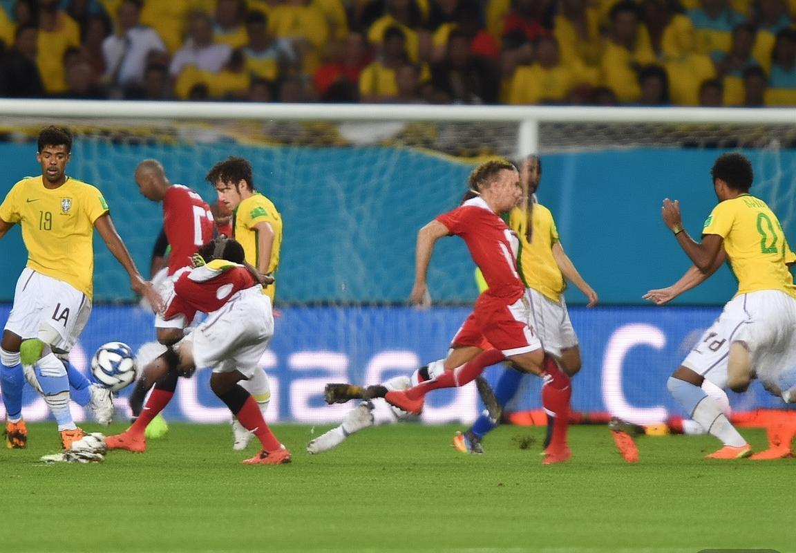 巴西奥地利巅峰对决：激情碰撞下的战术与文化交融(图3)